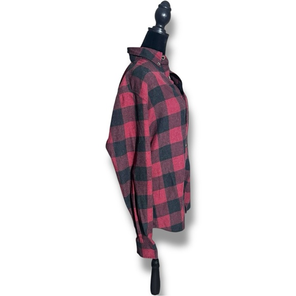 Weatherproof Vintage Cream and Orange Label Red/Black Classic Plaid Long Sleeve - Picture 3 of 16